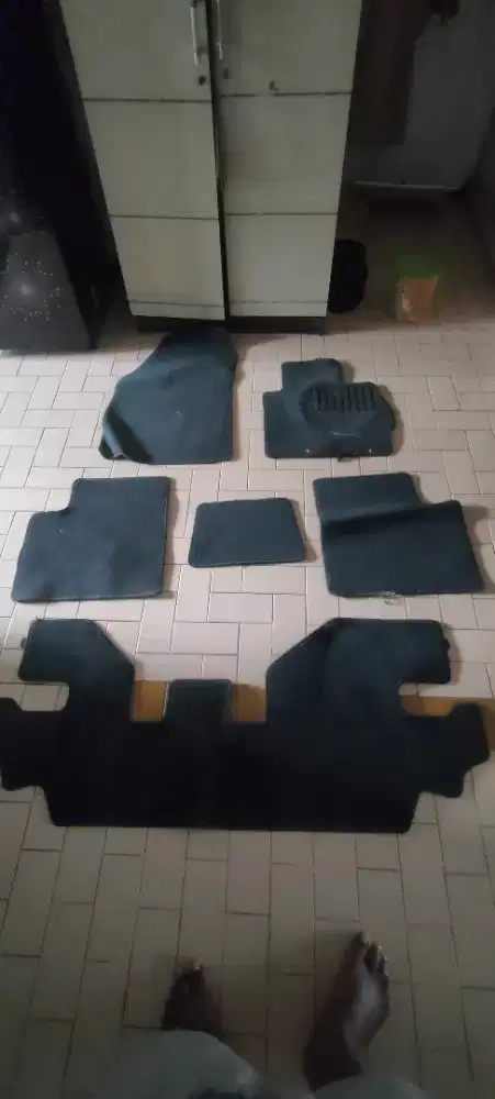 Karpet bekas mitsubishi xpander 2018