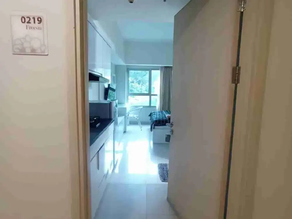 sewa studio full furnished mewah apartemen springlake Summarecon Bekasi, Bekasi Utara