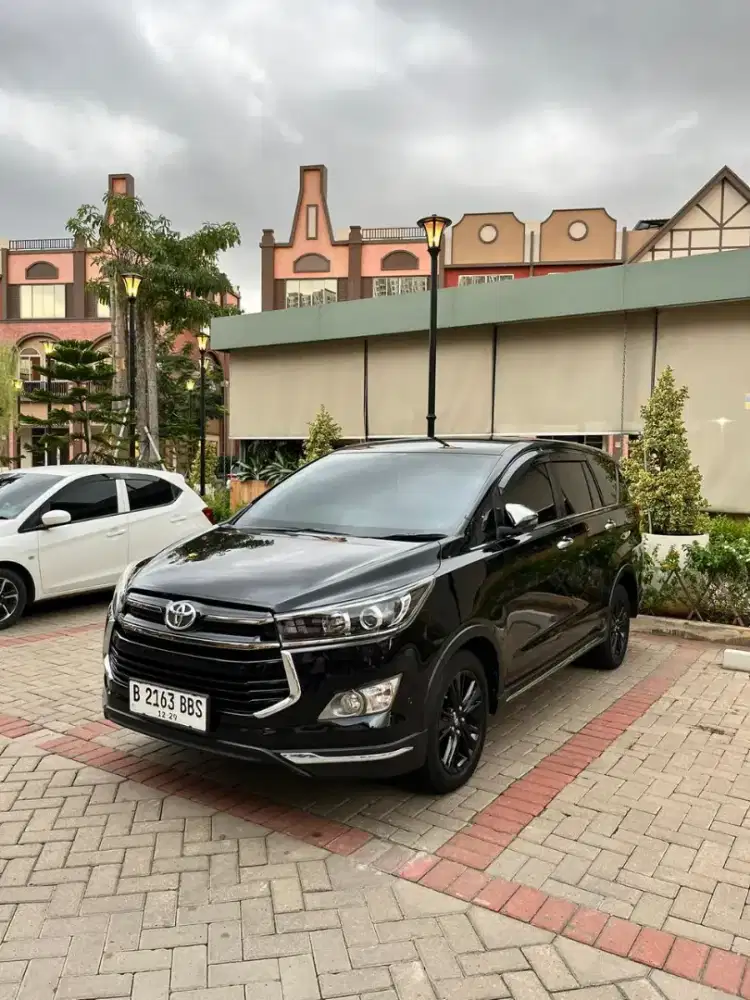 Toyota kijang venturer metic diesel tahun 2019