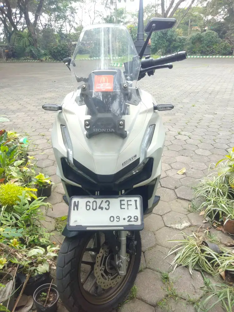 Jual ADV 160 ABS tahun 2024