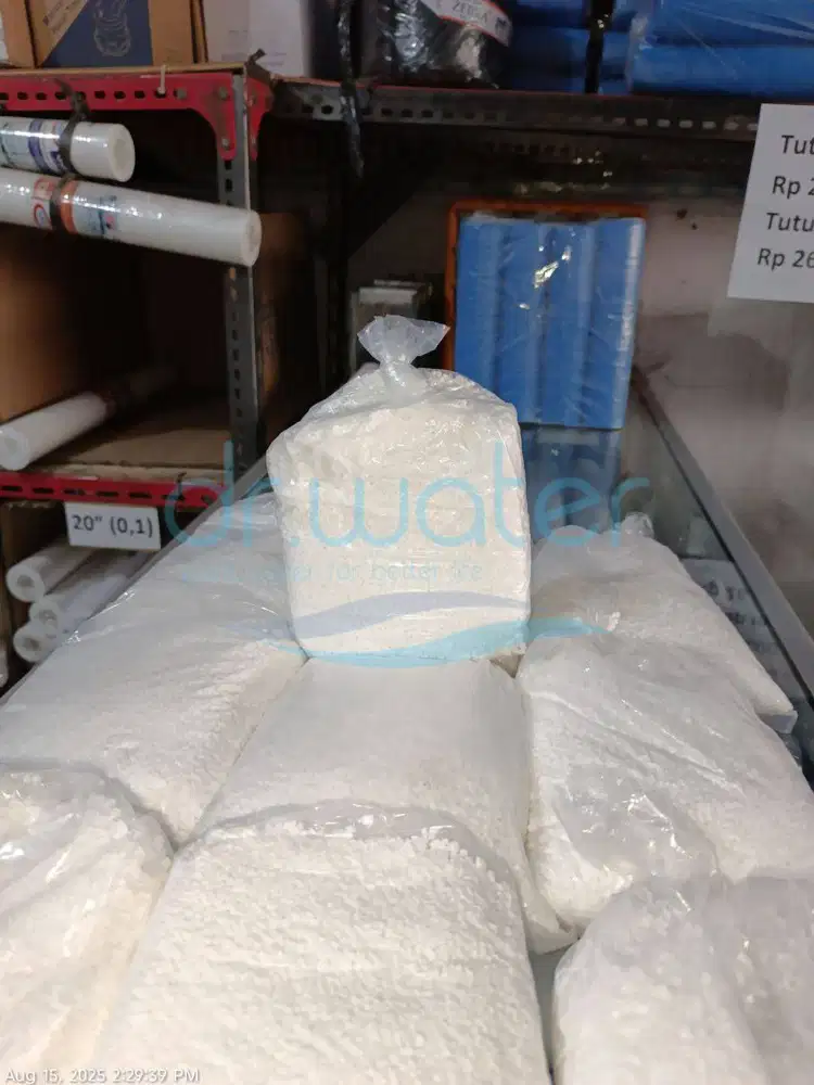 Perawatan Kolam Renang - Chemical