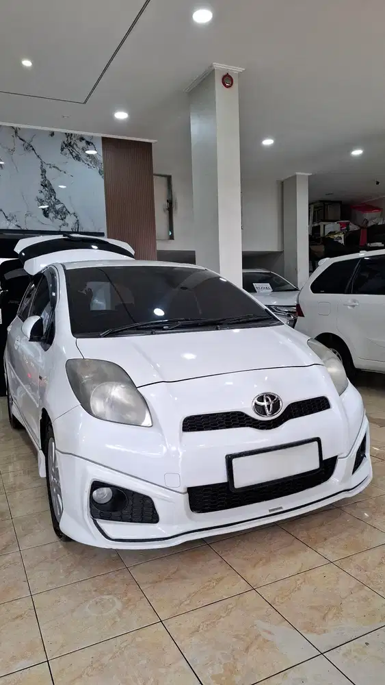Toyota Yaris S TRD Sportivo 2013 matic bekas murah