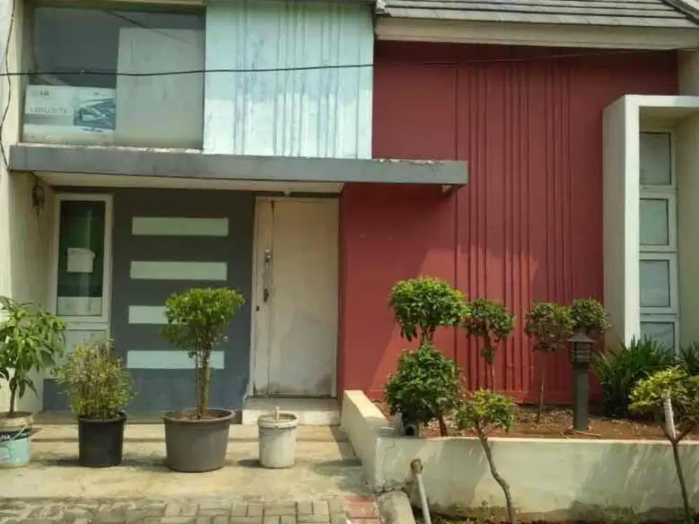 sudah SHM di jual beserta isinya rumah lebar 7 nego di golden city Sepatan