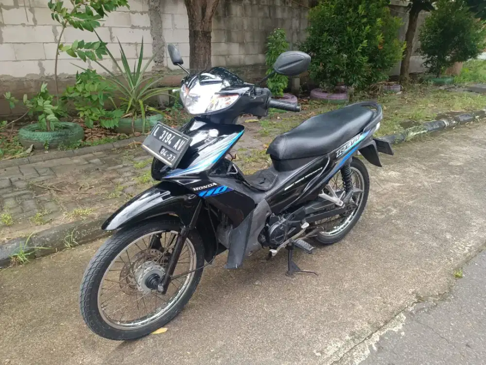 Honda revo absulote 2010
