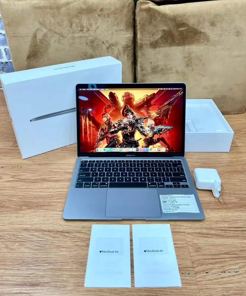 MacBook Air Retina 13 (2020)