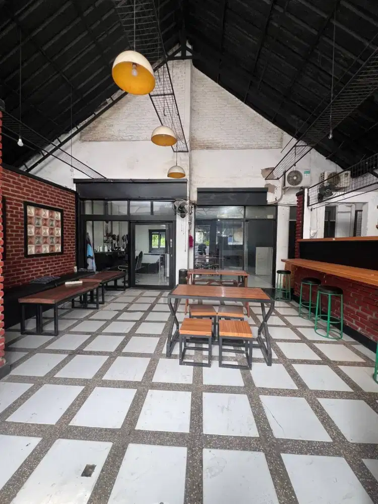 Rumah Dan Ruang Usaha Cantik Minimalis Nyaman Pelajar Pejuang Bandung