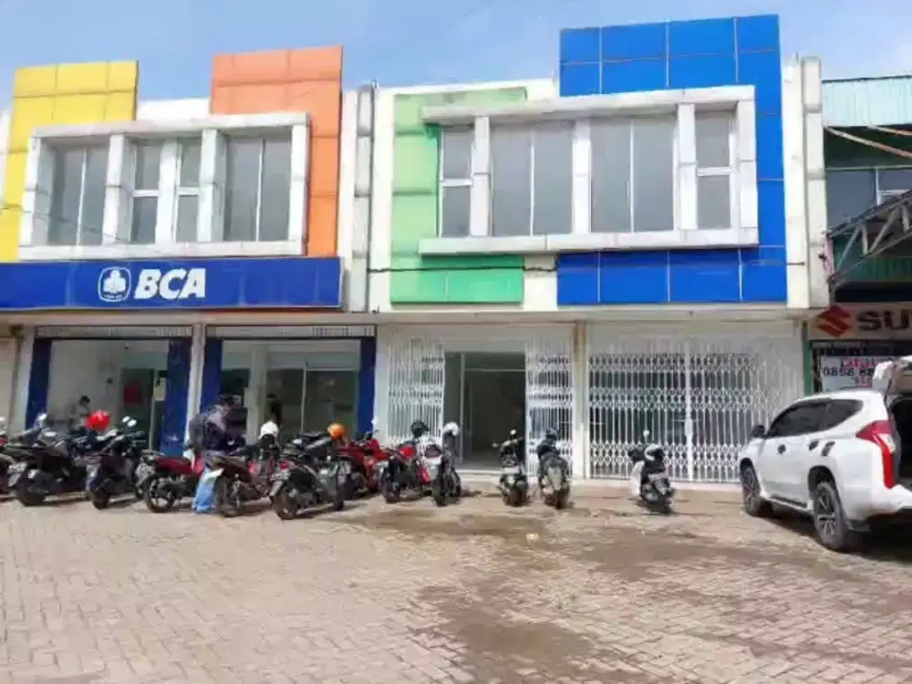 Dijual cepat , ruko gandeng, lokasi strategis, siap huni,