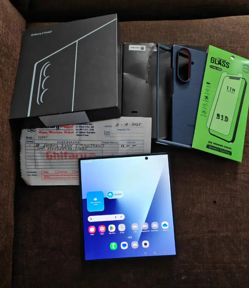 Galaxy Z Fold 7 12/256 Resmi sein fullset bisa tt