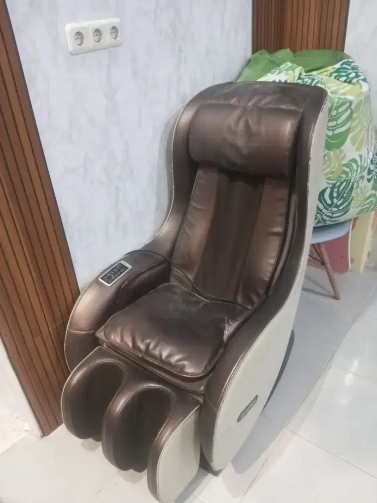 Kursi Pijat Advance Ichiro Young