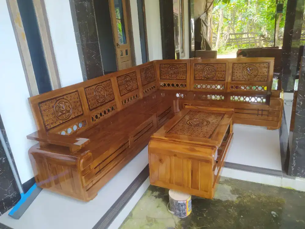 Kursi tamu sudut minimalis