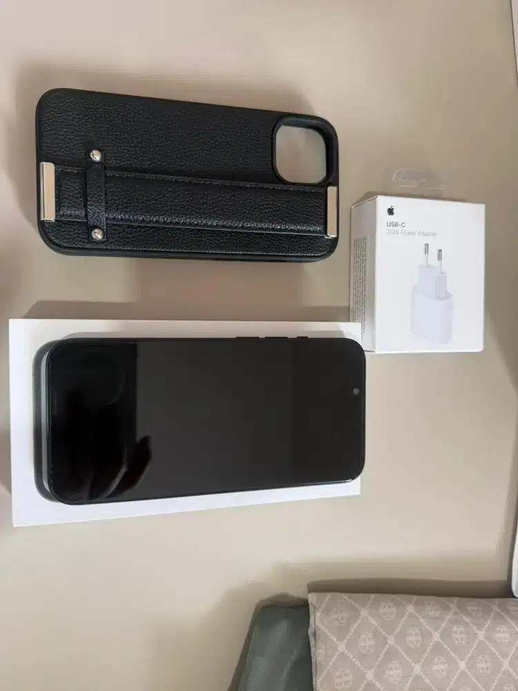 Iphone 14 Midnight 128gb free hardcase leather lolypolly