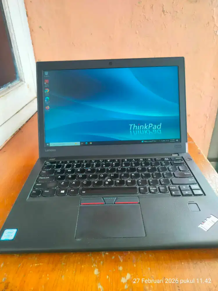 Lenovo ThinkPad X270