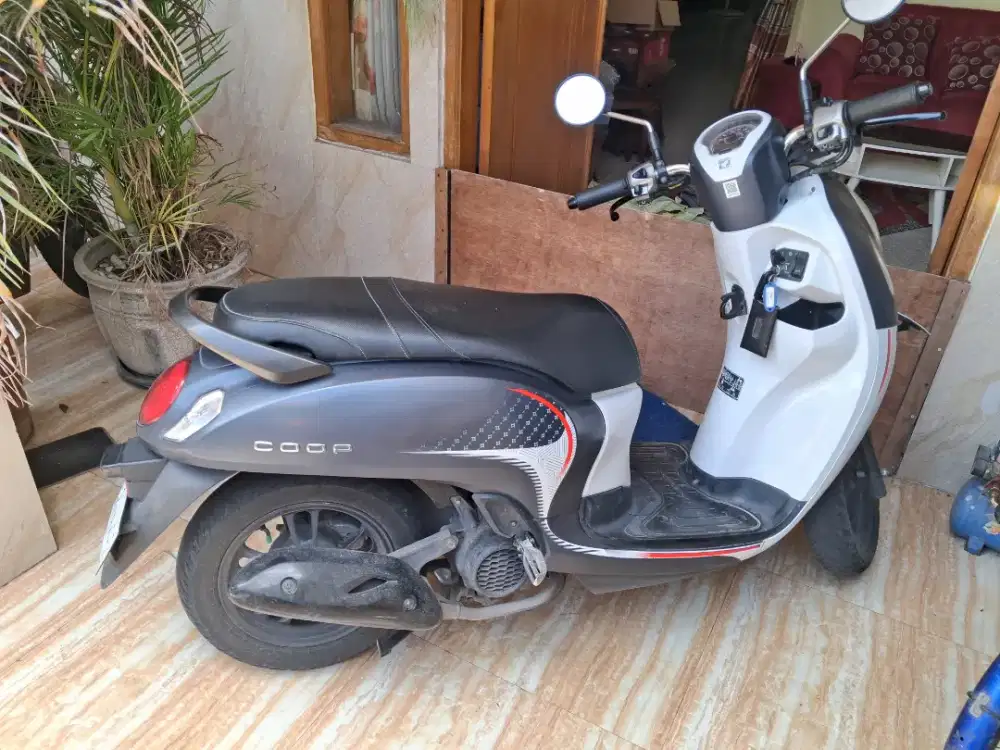 Scoopy murah apik plat AG jombang unit di sidoarjo