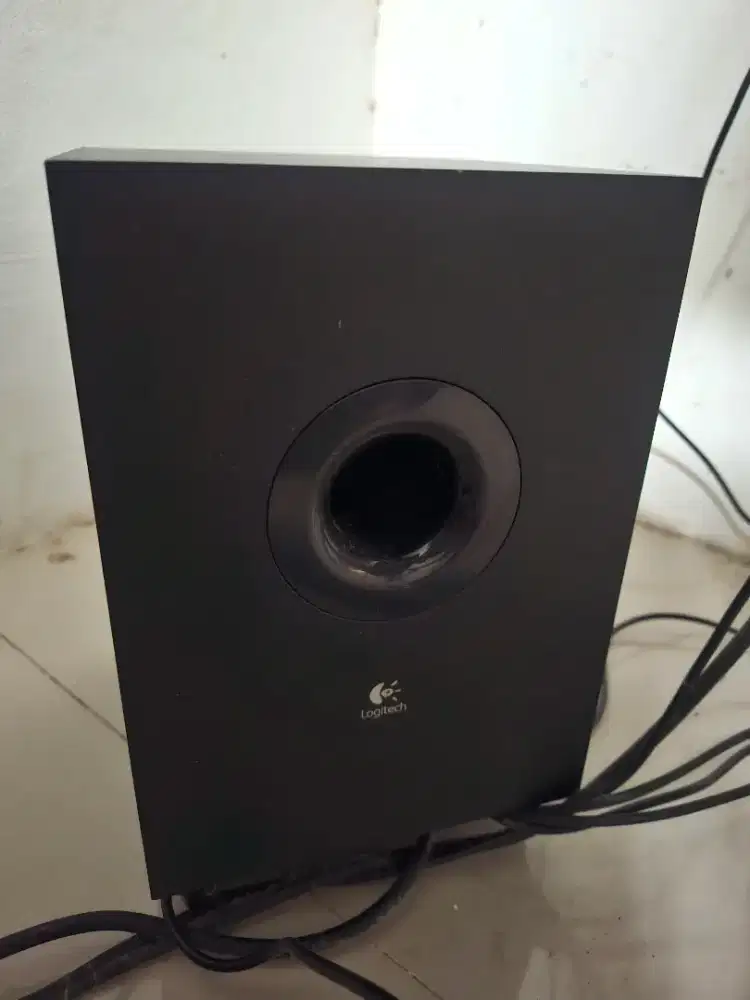 Speaker logitech 5.1