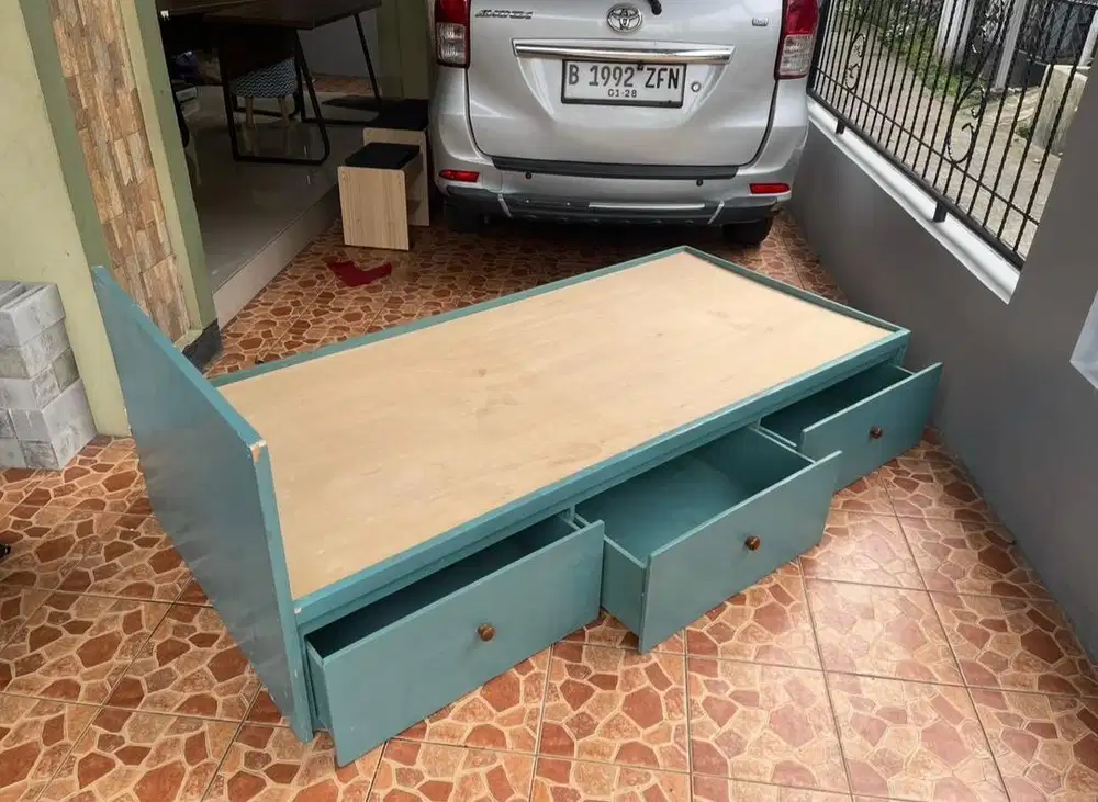 (GRATIS) dipan tempat tidur 90x200 buat kamar anak