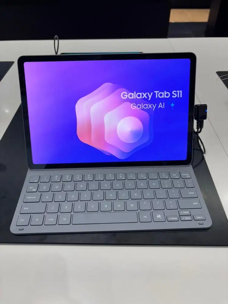 Galaxy Tablet S11