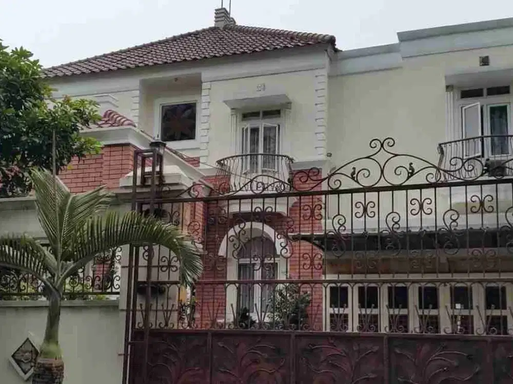 DiJual Rumah Mewah & Super Luas 400m² di Villa Melati Mas Serpong - Murah!