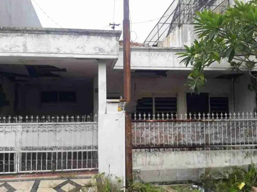 Dijual Rumah Hitung Tanah di Manyar Surabaya