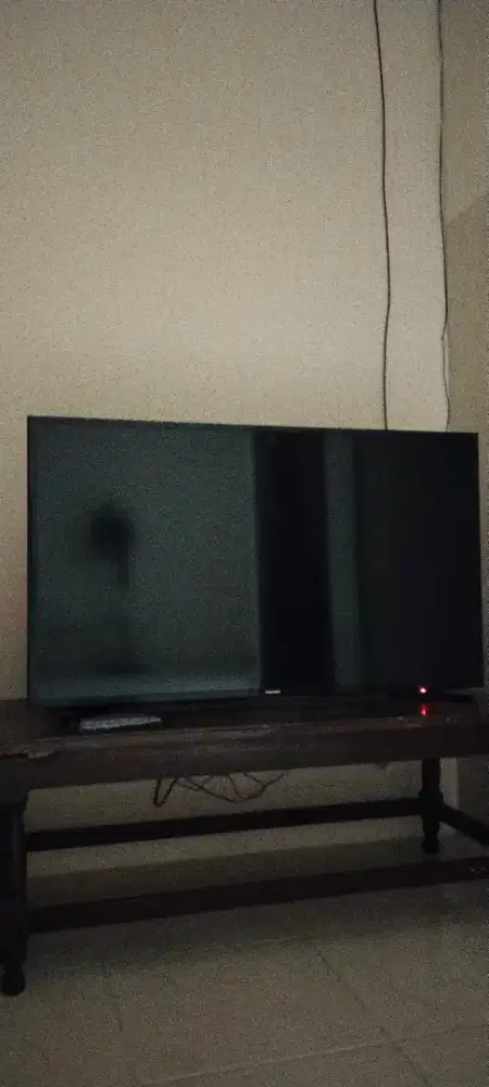 TV Samsung 43 Inch (Mulus habis)