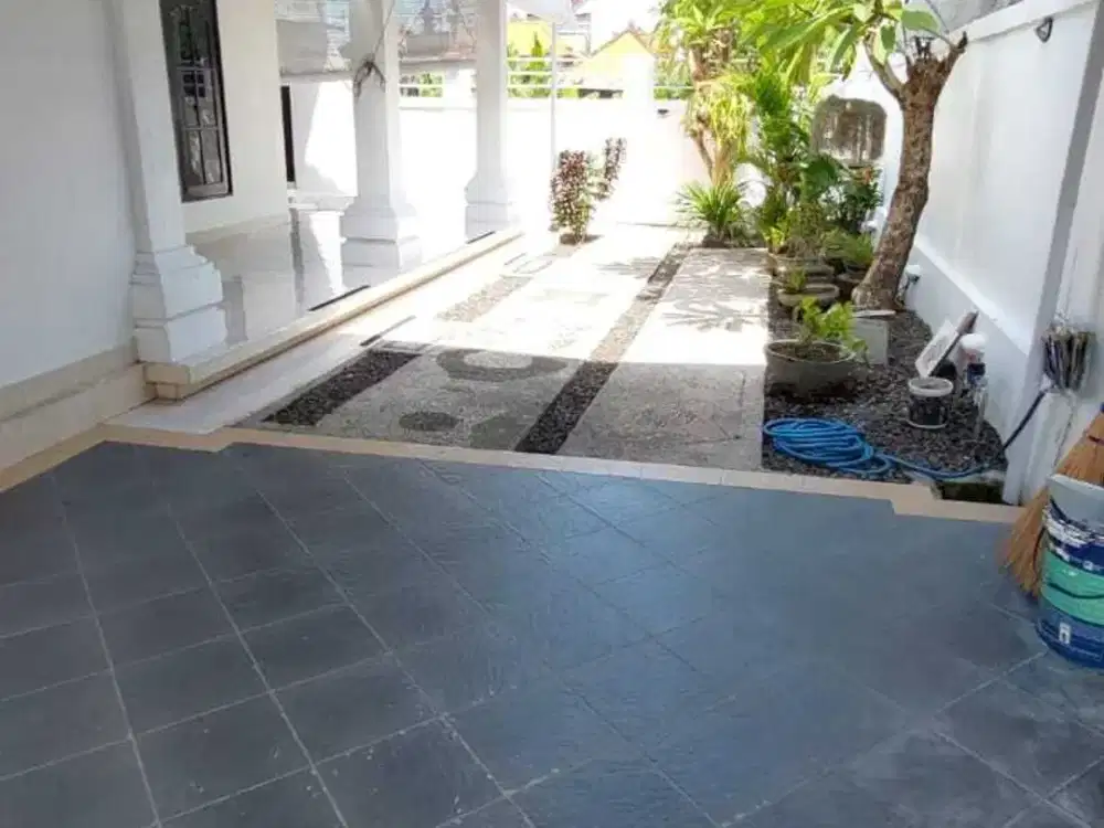 Unfurnished 3BR House | IDR 80 per Year