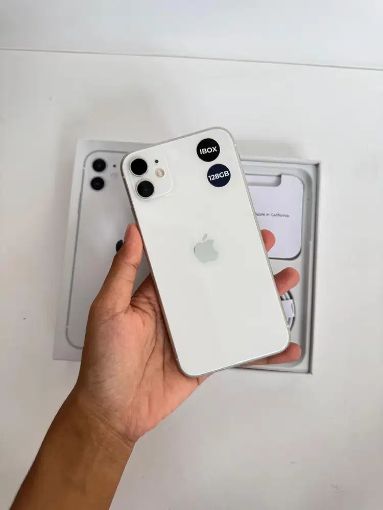 IPHONE 11 128GB SECOND IBOX FULLSET LECET PEMAKAIAN
