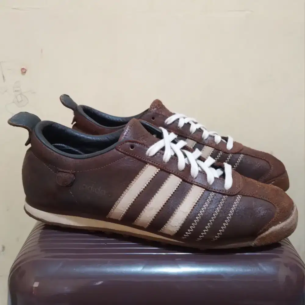 Adidas chile62 (US10/CM28) second