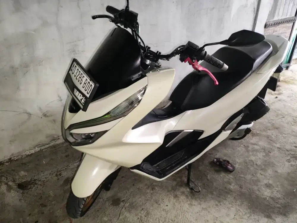 DIJUAL HONDA PCX 2019 ISTIMEWA PEMAKAIAN PRIBADI