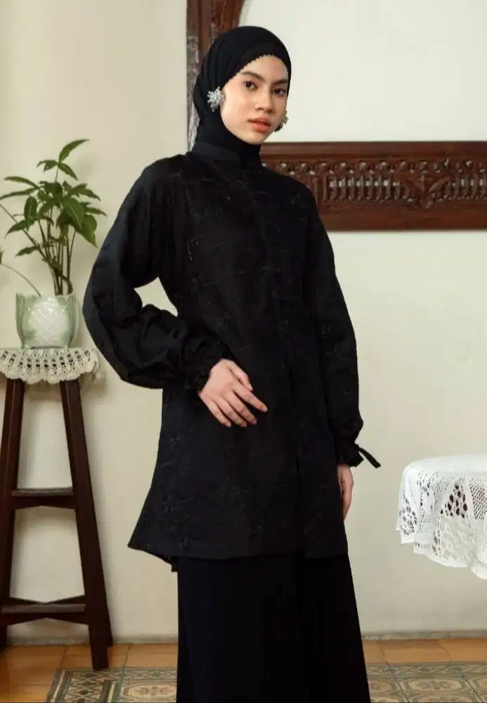 Lozy Hijab - Artea Embroidery Tunik