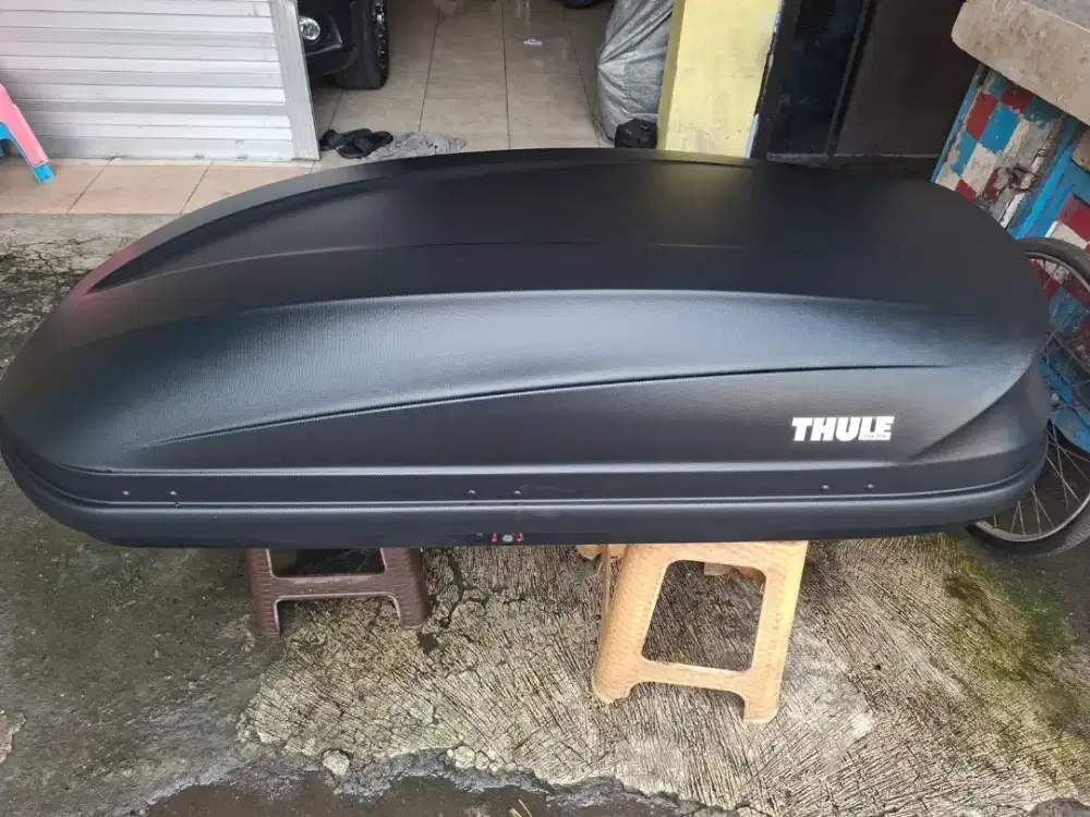 Box Thule Pacific 200 type terbaru