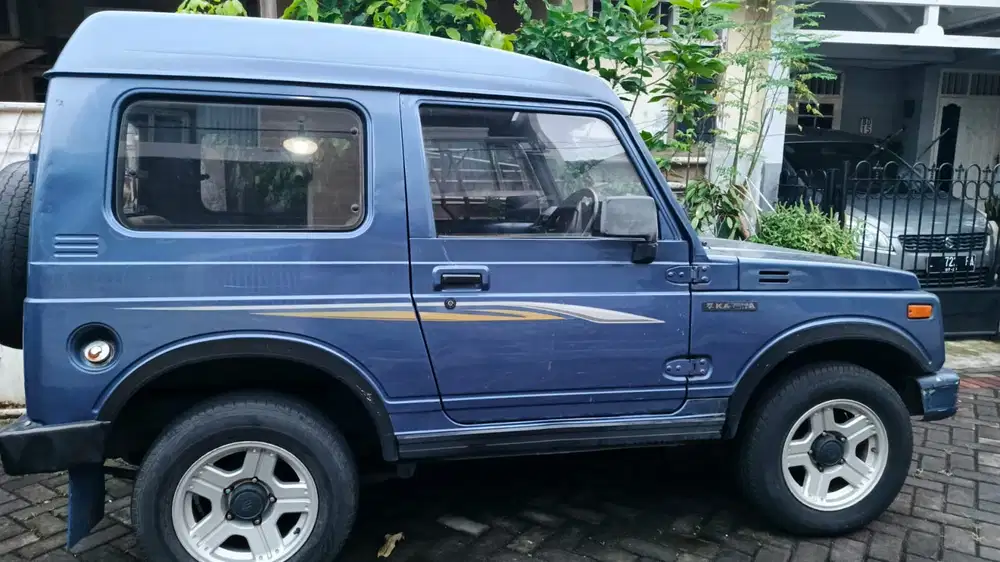 Suzuki Jimny 2005 Bensin