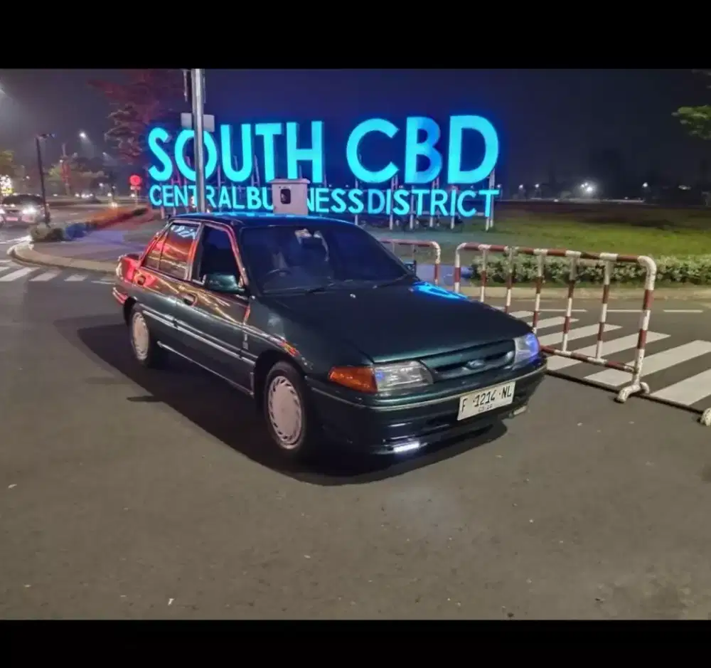 Ford laser 1994 Bensin