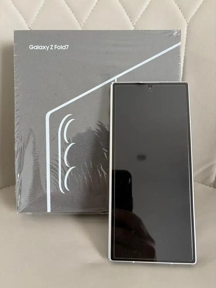 Samsung Z Fold 7 Garansi SEIN like new mint condition