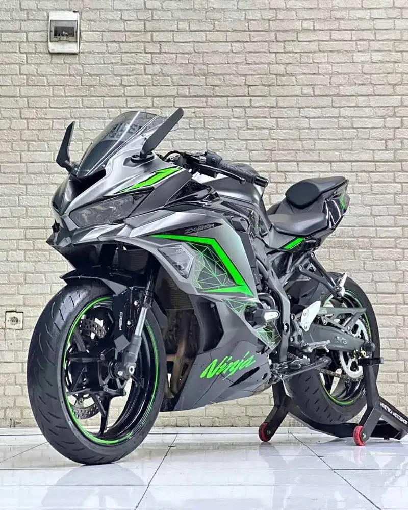 Kawasaki zx25r/2023