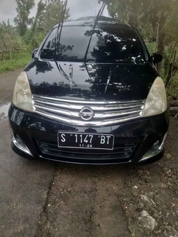 Grand livina 2012 MT