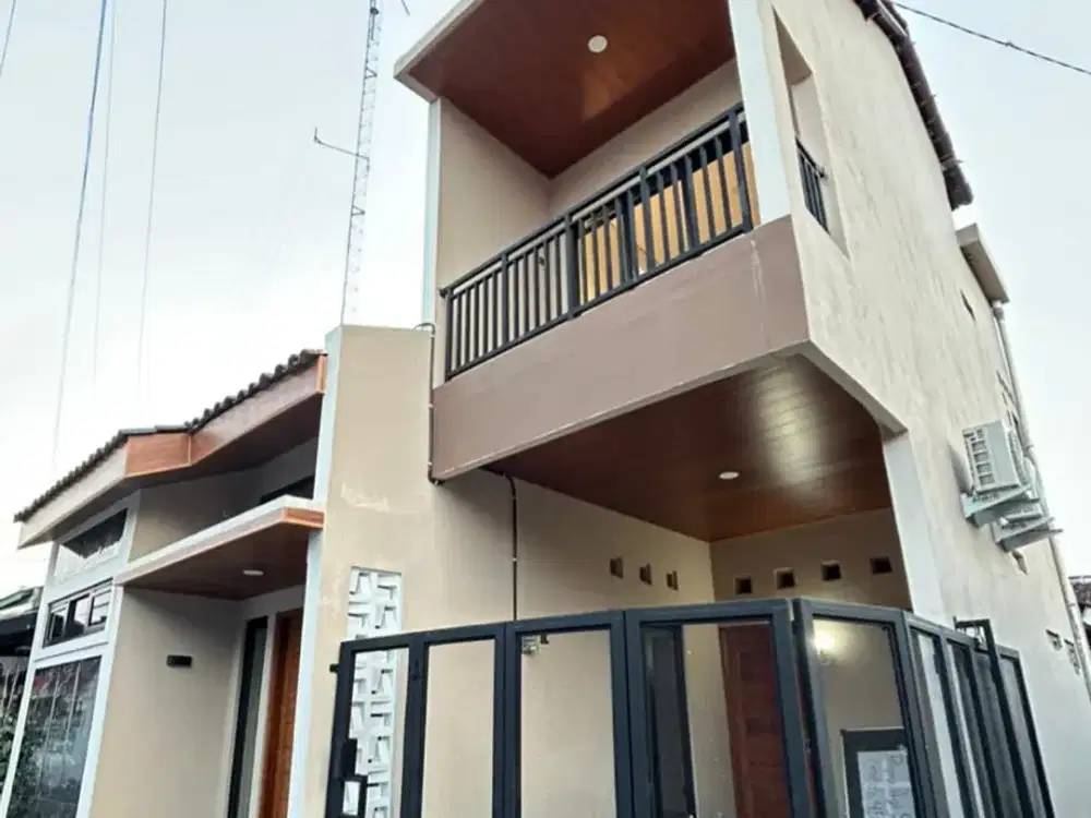 Dijual rumah hook 2 lantai dalam perumahan cocok untuk keluarga muda lokasi berbah sleman yogkakarta
