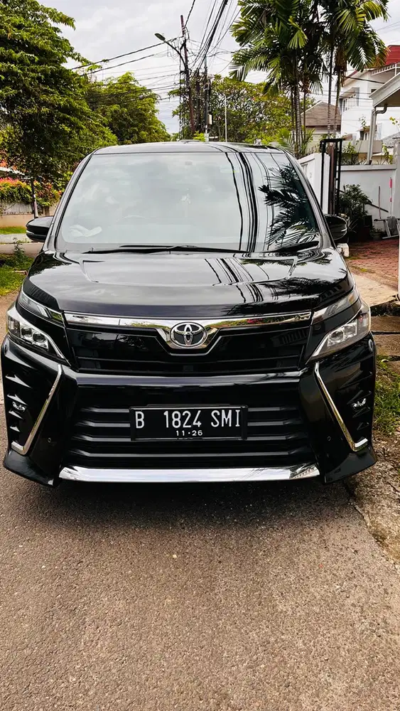 Toyota Voxy 2018 Bensin