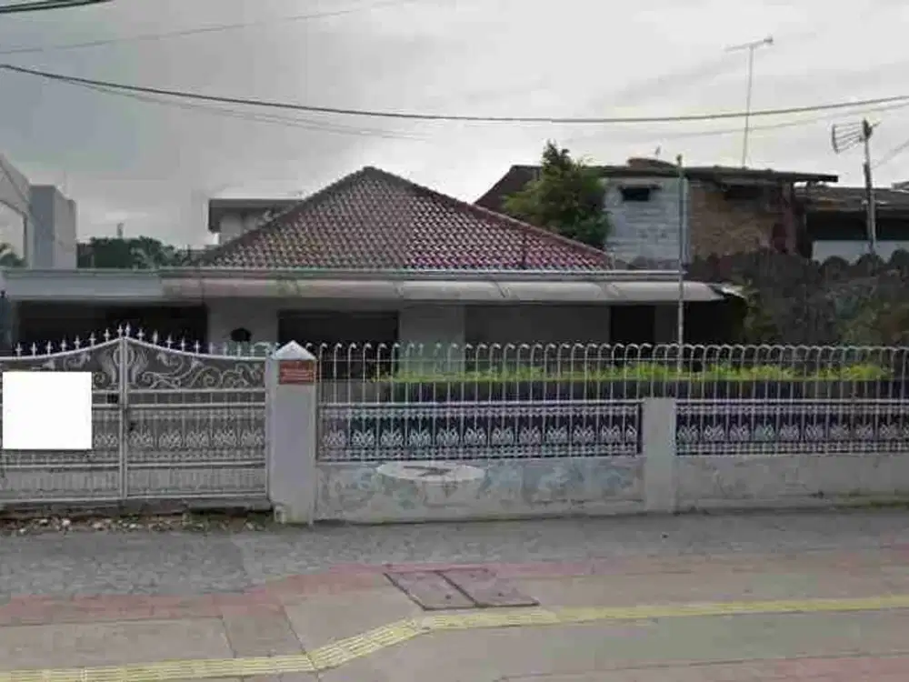 Jual Rumah di Bungur Raya di bawah NJOP lokasi sangat strategis di Jakarta Pusat