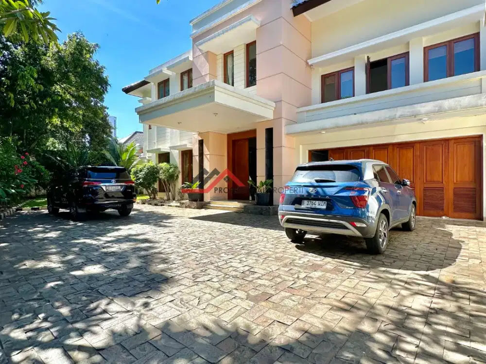 Rumah Bagus Mewah Dekat Mall Citos di Cilandak, Jakarta Selatan