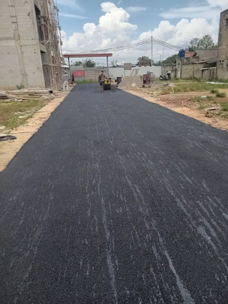 Aspal hotmik bwt sarana jln parkiran