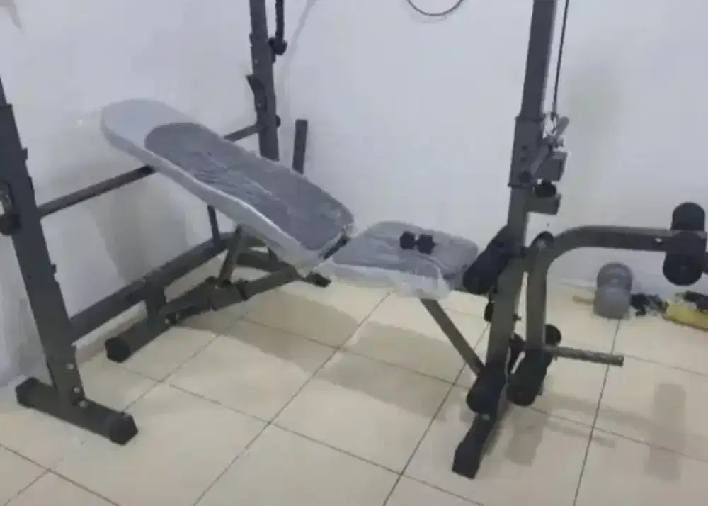 Home Gym Multifungsi Bemch Press berikut stik 1.6m+40kg beban (10kgx4)