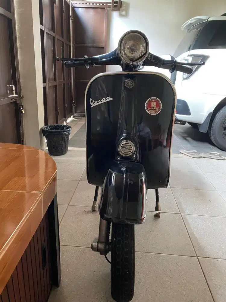 Jual Vespa Super tahun 1975