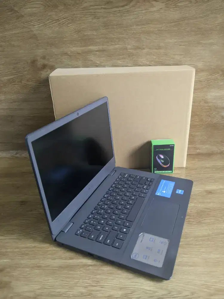 Laptop Dell Slim Intel Core i3 Gen11 Ram 8 GB, Siap pakai