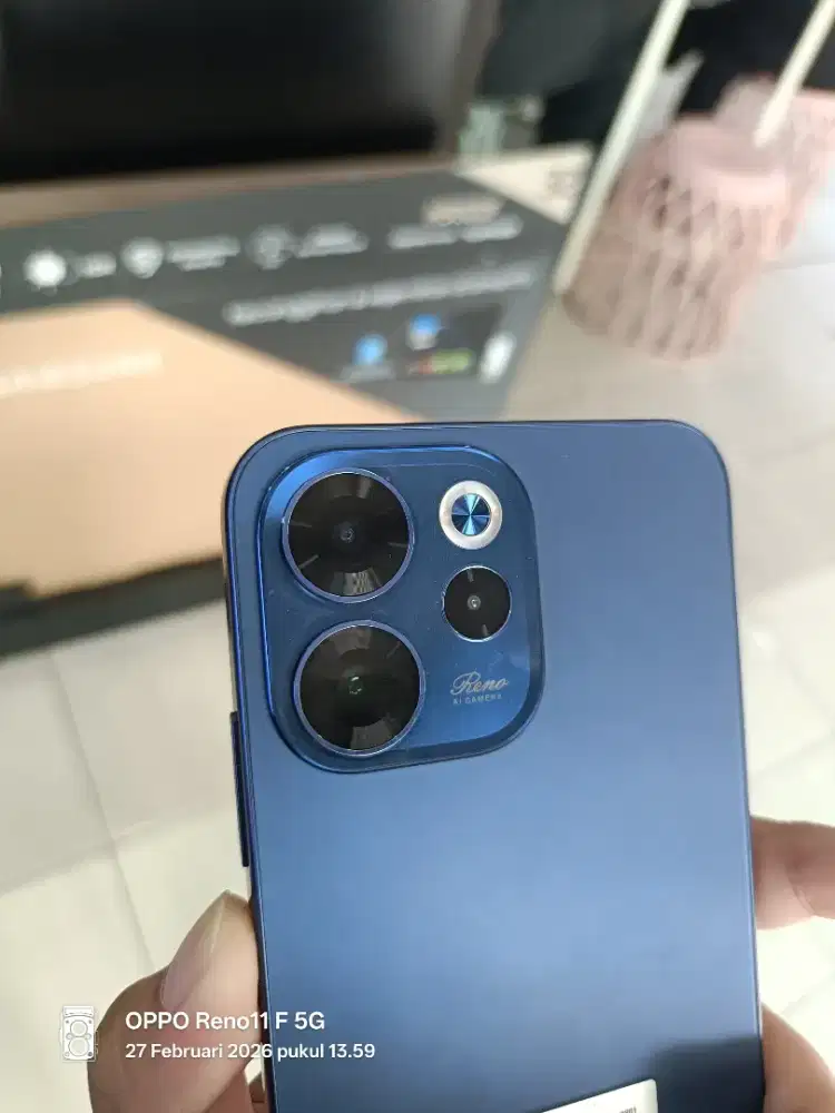 Oppo RENO 15F 5G baru btrai 7000 mAh