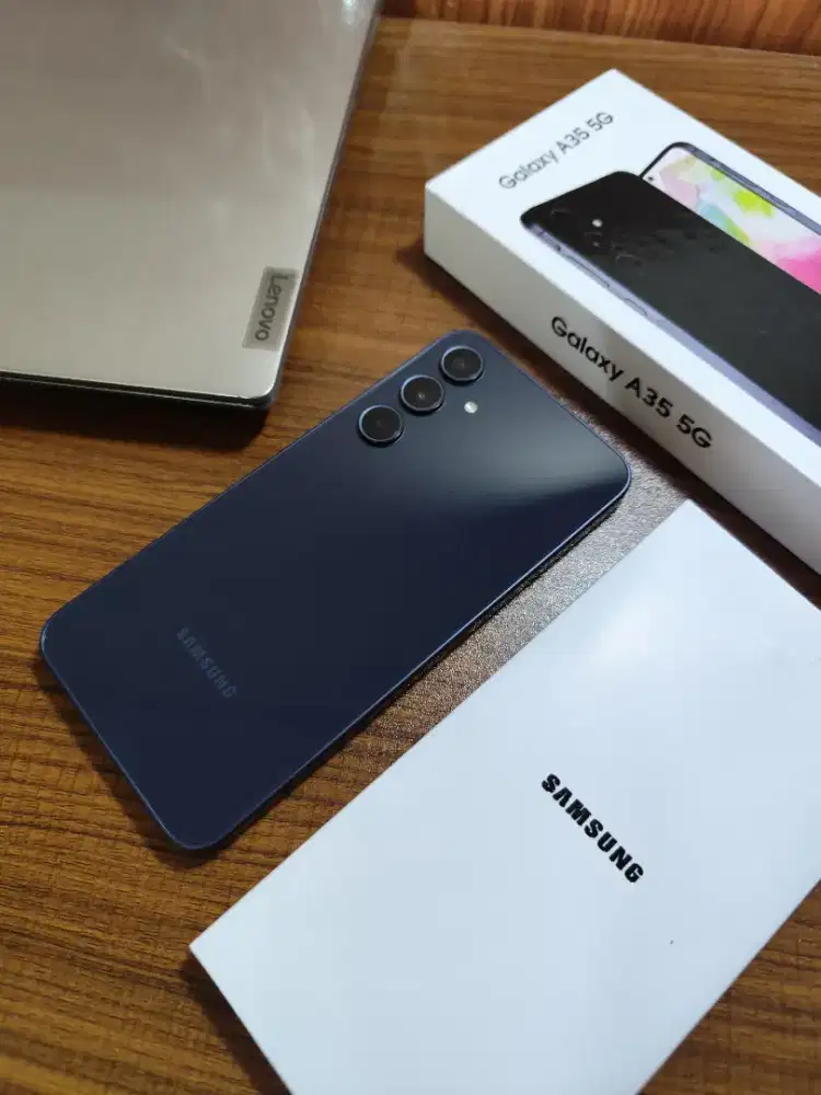 Samsung A35 5G Ram 8/256 99% masih mulus kinclong.