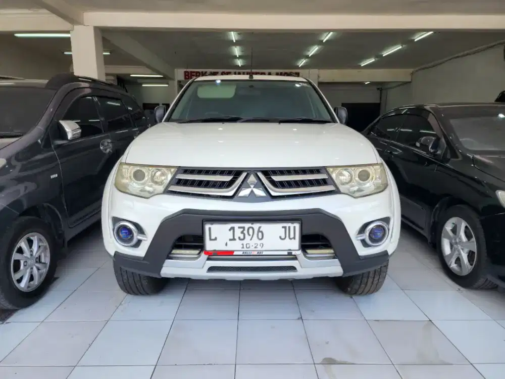 Tdp 50 pajero dakar 2.5 sunroof solar putih 2014 full orisinil