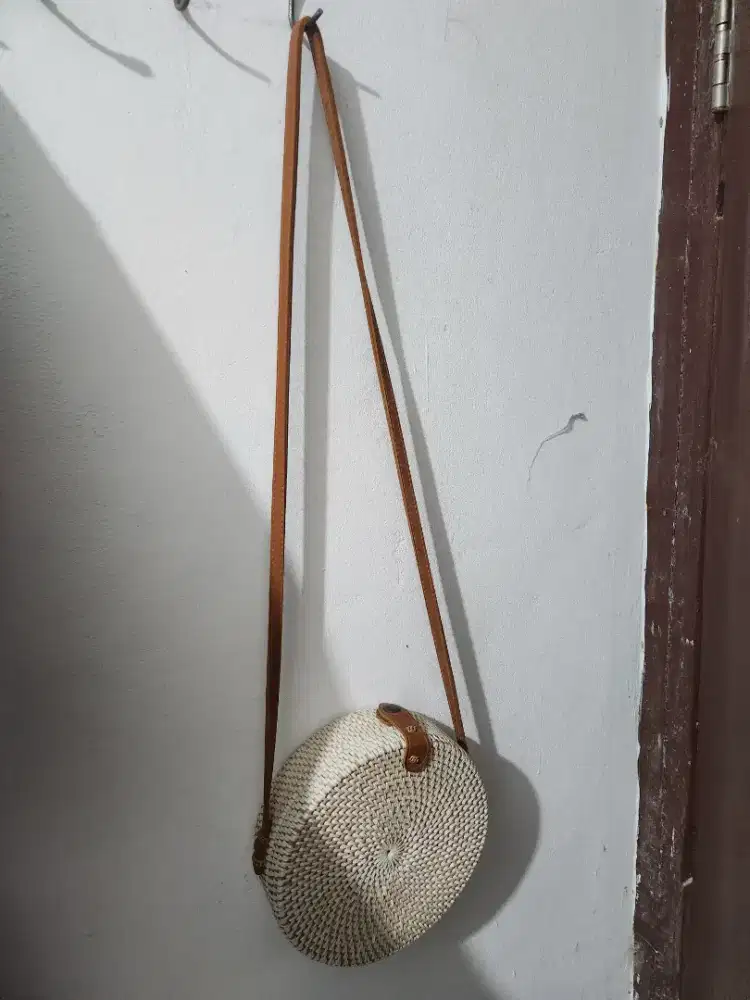 Tas rotan bulat ala bali
