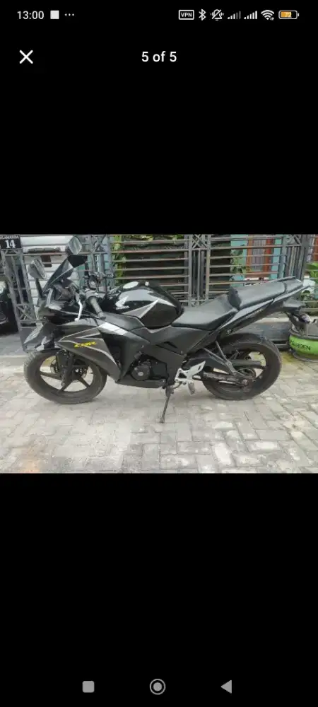 HONDA CBR 150 R tahjm 2011