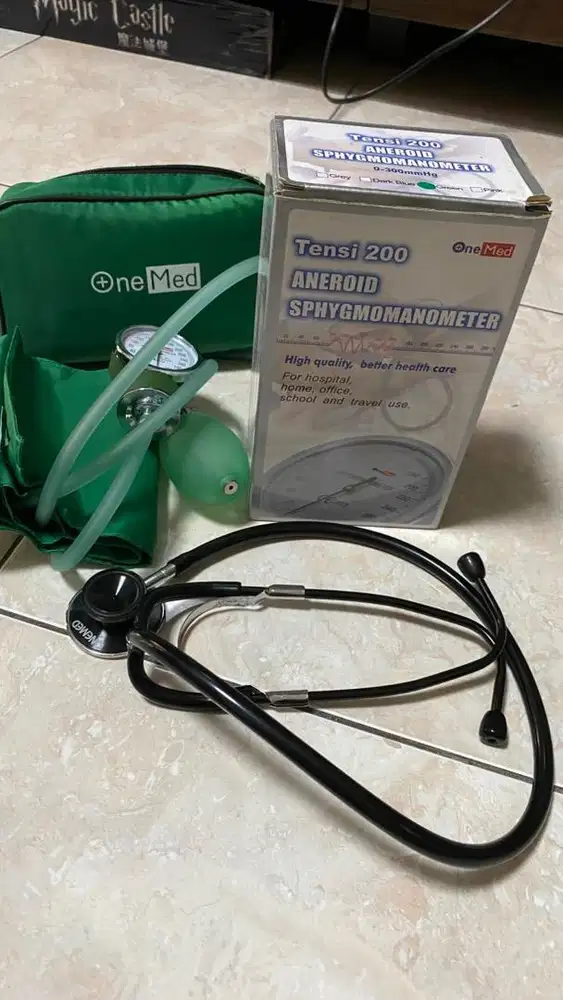 Tensi darah 200 Aneroid Sphygmomanometer