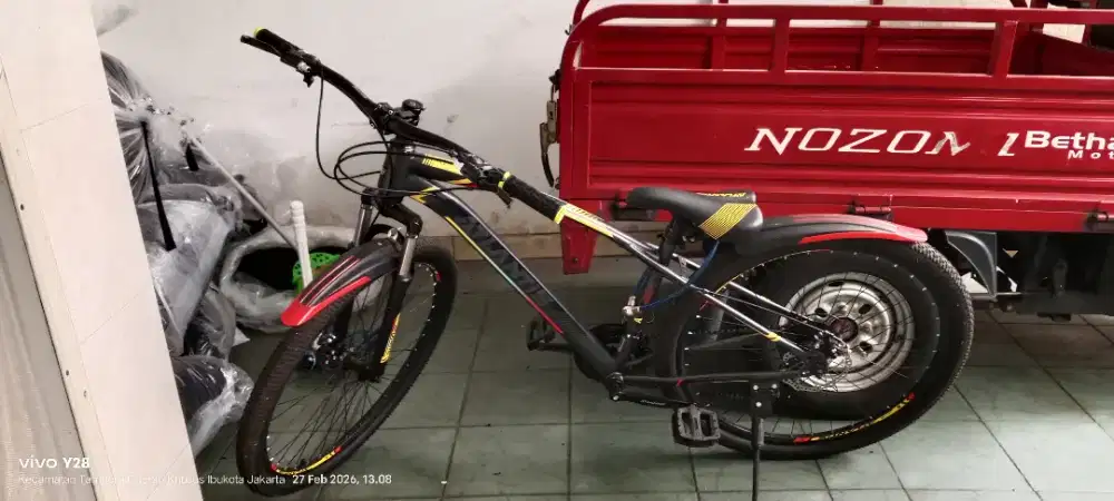 Sepeda gunung Atlantik tipe AT735. 27,5inci