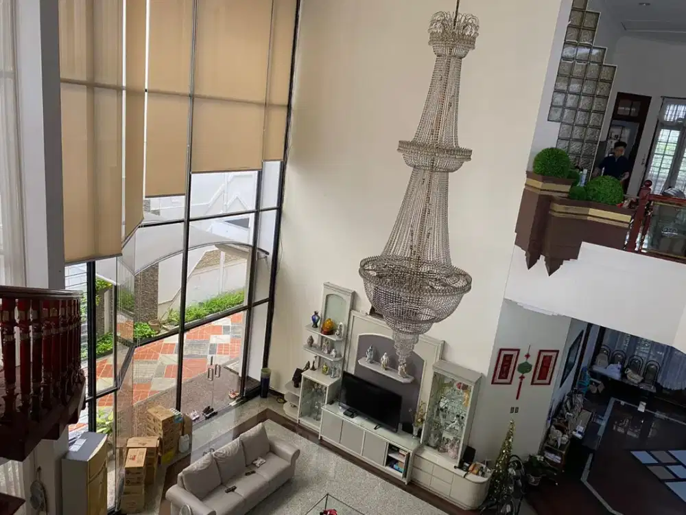 Dijual Rumah Terawat, Strategis Dekat Tp Mall, Surabaya Pusat